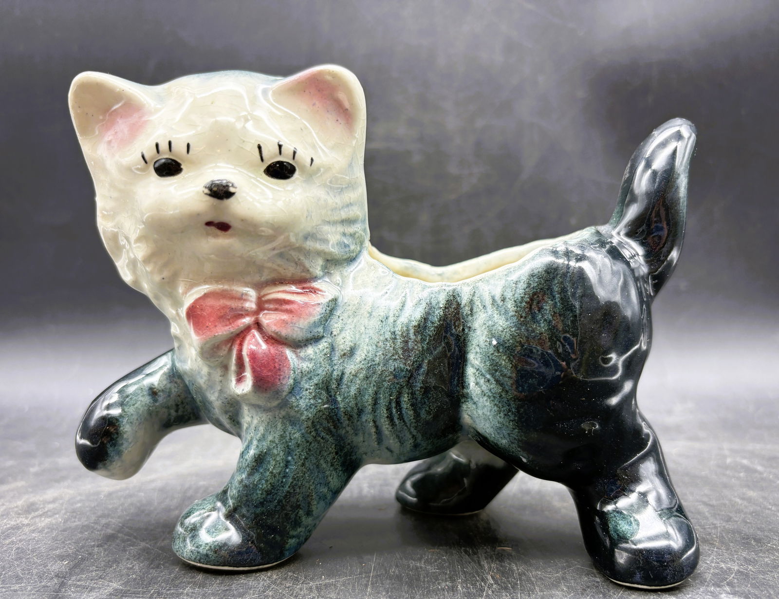 Shawnee Pottery 1950's Walking Kitten Cat Planter Pink Bow (1 of 8)