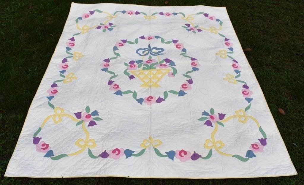 1940's Signed Ina Kimble PEACE BASKET IN WREATH Quilt 96" x 80" (1 of 5)