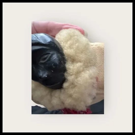 Vintage Eskimo Soapstone Doll CANADA 13" - 4