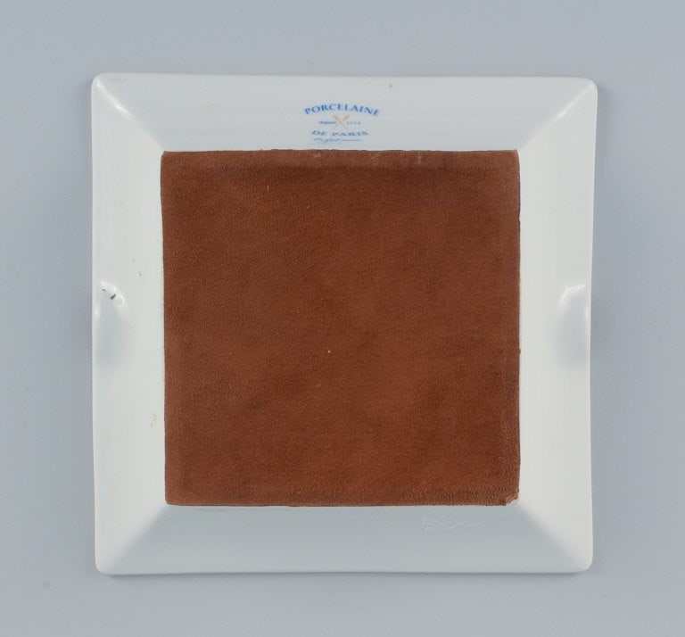 Porcelaine de Paris (Décor - Chasses Royales). Hand decorated Bowl with cheetahs and gold - 6