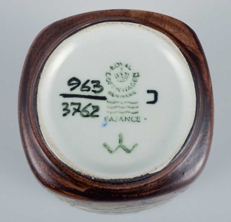 Ivan Weiss for Royal Copenhagen, vase and bowl in faience. - 7