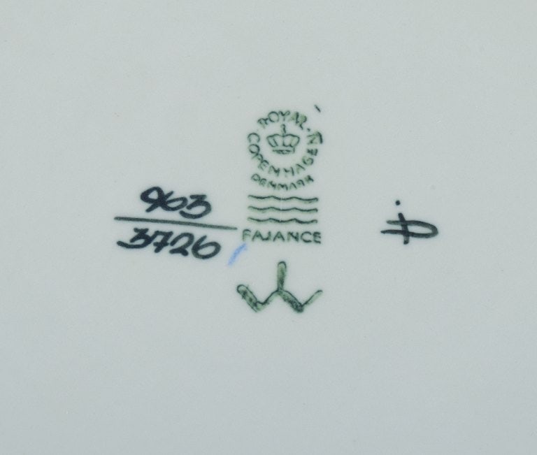 Ivan Weiss for Royal Copenhagen, two faience dishes. - 7