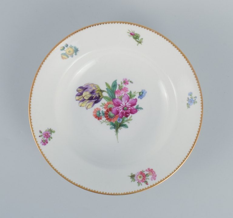 B&G, Bing & Grondahl Saxon flower. Three deep plates decorated with flowers and gold rim. - 2