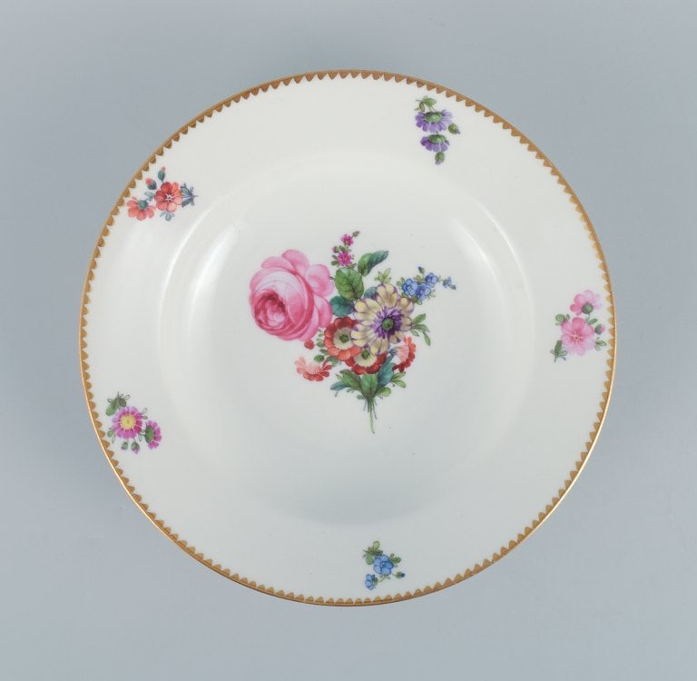 B&G, Bing & Grondahl Saxon flower. Five deep plates decorated with flowers and gold rim. - 4