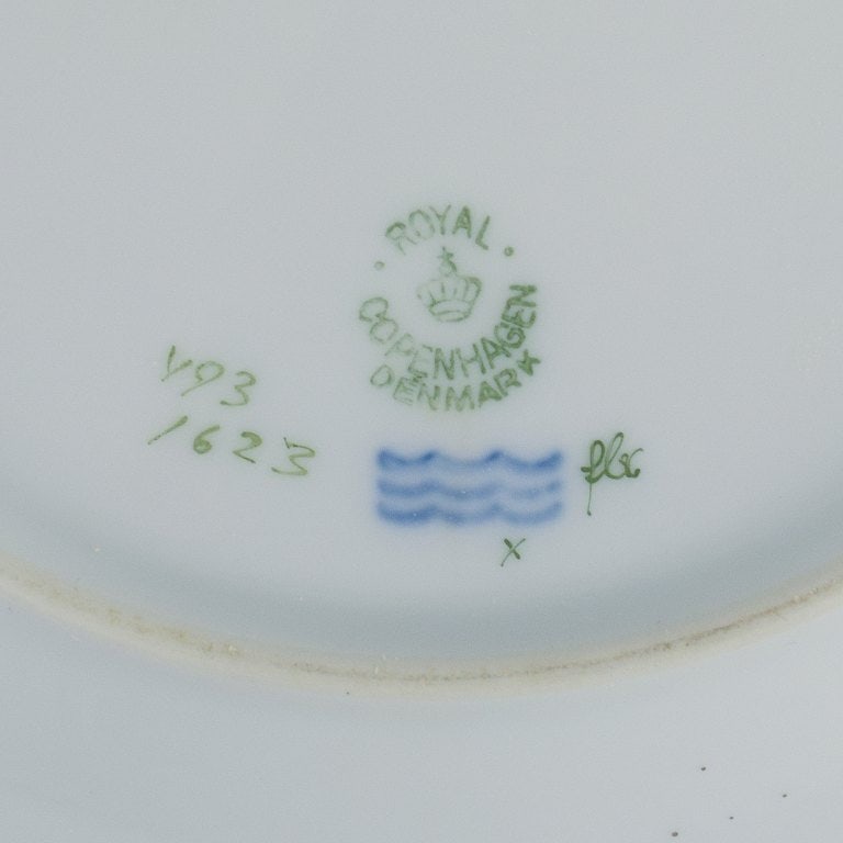 Royal Copenhagen, Light Saxon Flower, five lunch plates. - 7