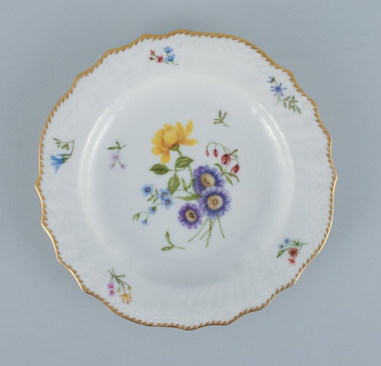 Royal Copenhagen, Saxon flower, nine plates consisting of seven lunch plates and two smaller plates. - 4