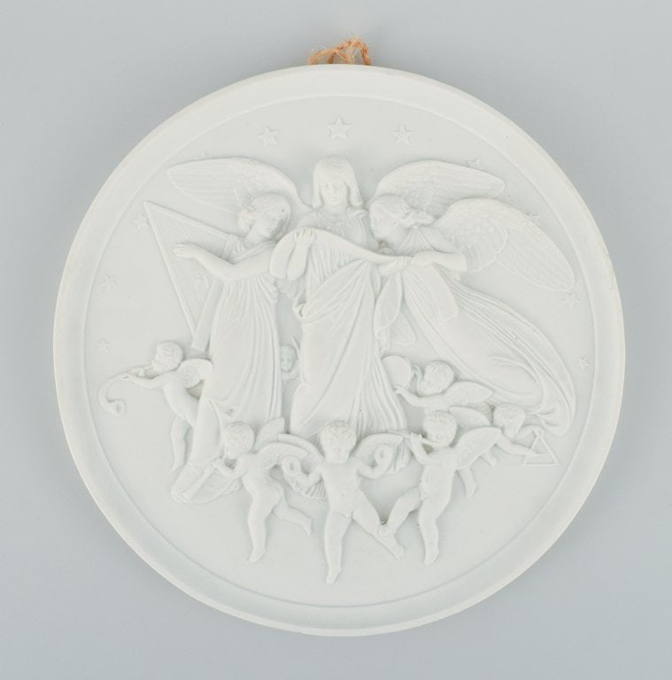 Bing & Grøndahl after Thorvaldsen. Antique biscuit wall plaque with angels in relief. 1870/80s. (1 of 6)