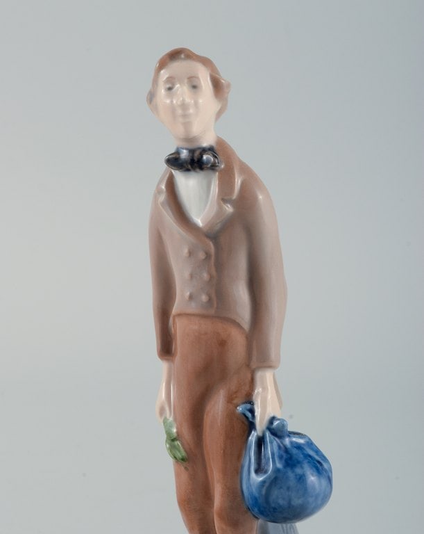 Royal Copenhagen Figure H.C. Andersen # 5245. - 5