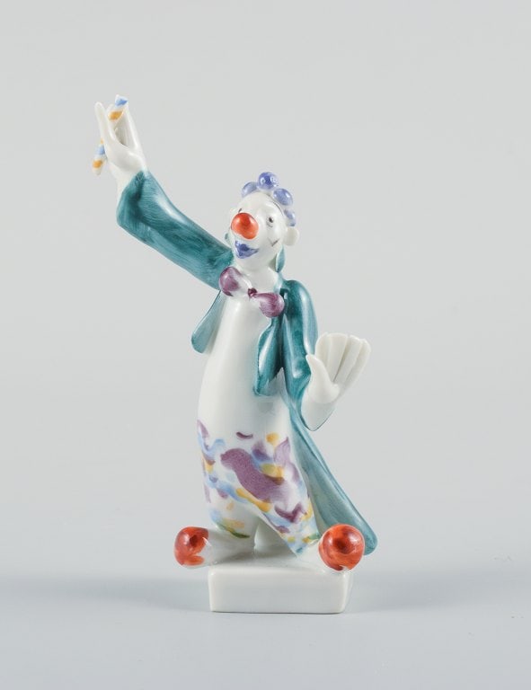 Peter Strang (b.1936) for Meissen. Figure in hand-painted porcelain. Conductor from the clown - 5