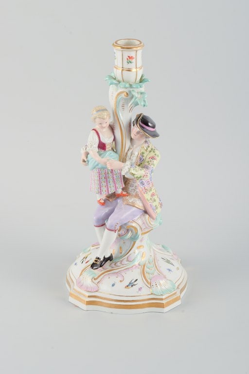 Large antique Meissen candlestick in hand-painted porcelain decorated with flowers, insects and - 2