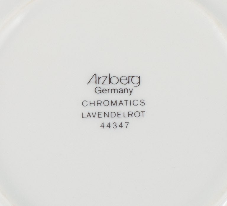 Arzberg, Germany, Chromatics coffee set with mug and two plates in shades of purple and pink. Late - 5