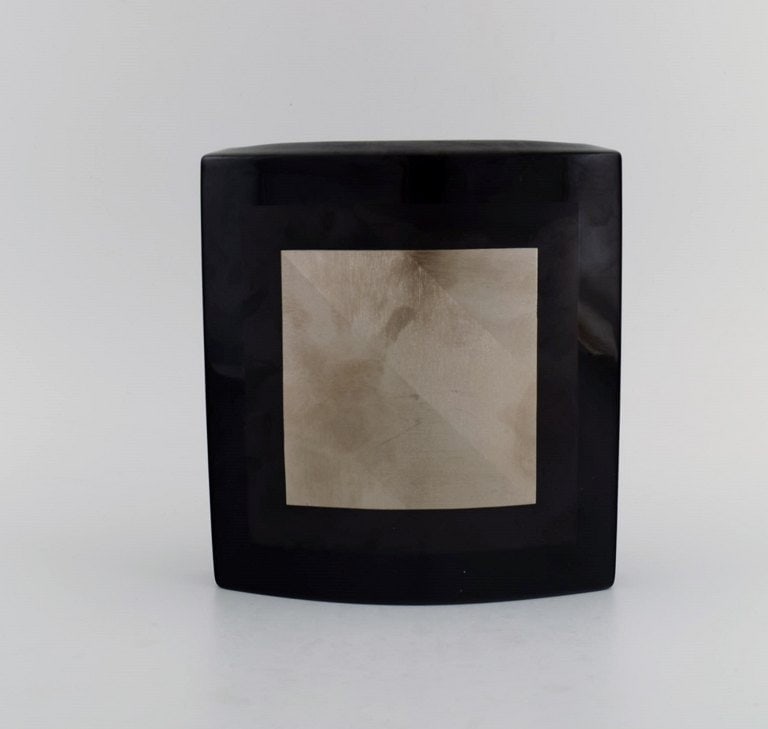 H. Dresler for Rosenthal. Large vase in hand-painted porcelain with silver decoration. 1980s. - 4