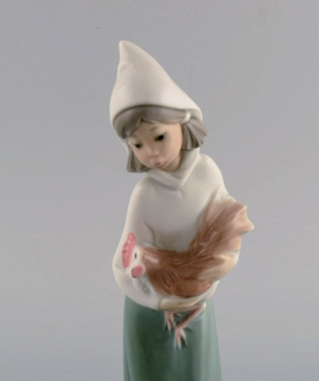 Lladro, Spain. Three porcelain figurines. 1970/80s. - 5