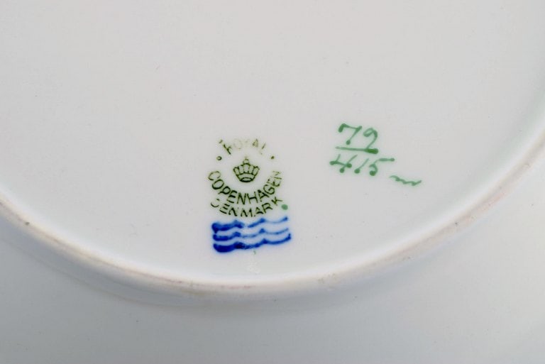 Christian Joachim for Royal Copenhagen. "The Spanish pattern". Four deep plates in hand-painted - 6