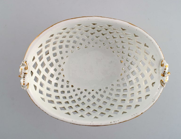 Antique Meissen bowl in openwork porcelain with hand-painted gold decoration. 19th century. - 5