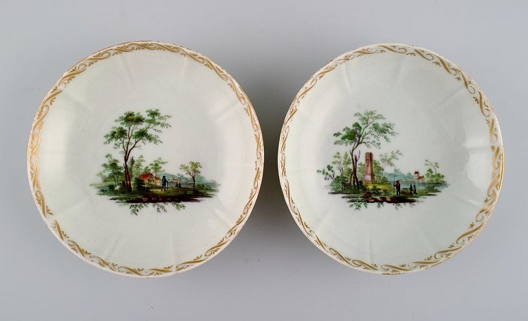 Four antique Royal Copenhagen porcelain bowls with hand-painted landscapes and gold decoration. - 3