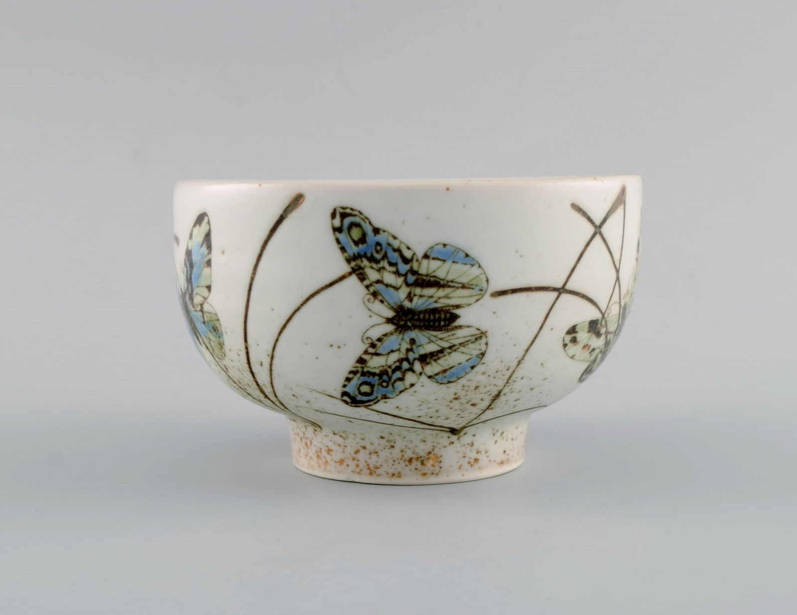 Nils Thorsson for Royal Copenhagen. Rare bowl in glazed faience decorated with butterflies. 1970s. - 2
