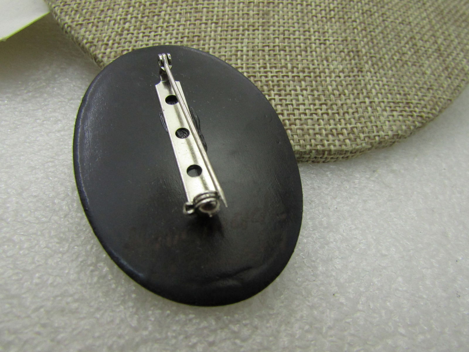 Vintage Russian Black Lacquered Angel Brooch, Oval 2.25" tall by 1.5", Vintage new on card. - 7