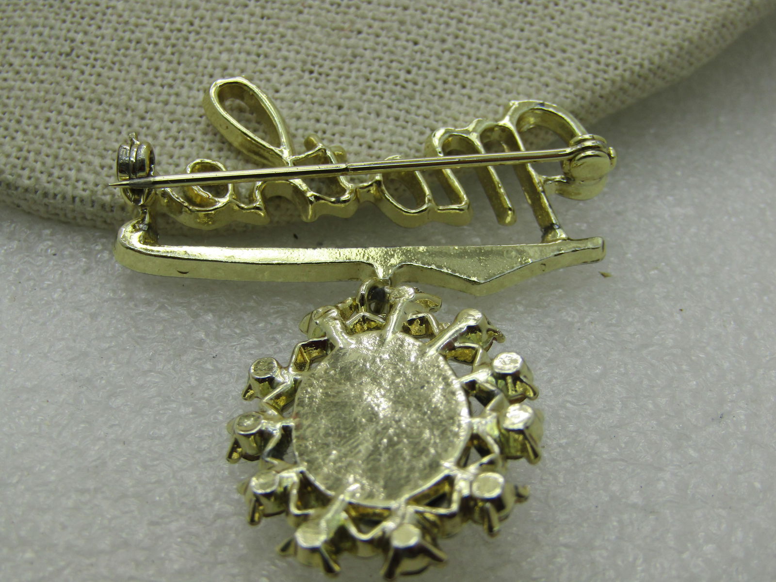 Vintage Mother Cameo Dangle Brooch, Rhinestones, 1960's - 5