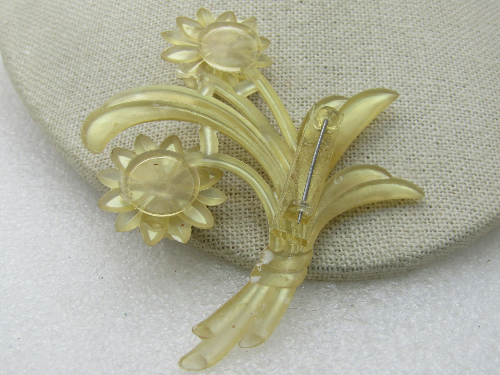 Vintage Celluloid White Floral Brooch, 3.25", 1920's-1930's - 7