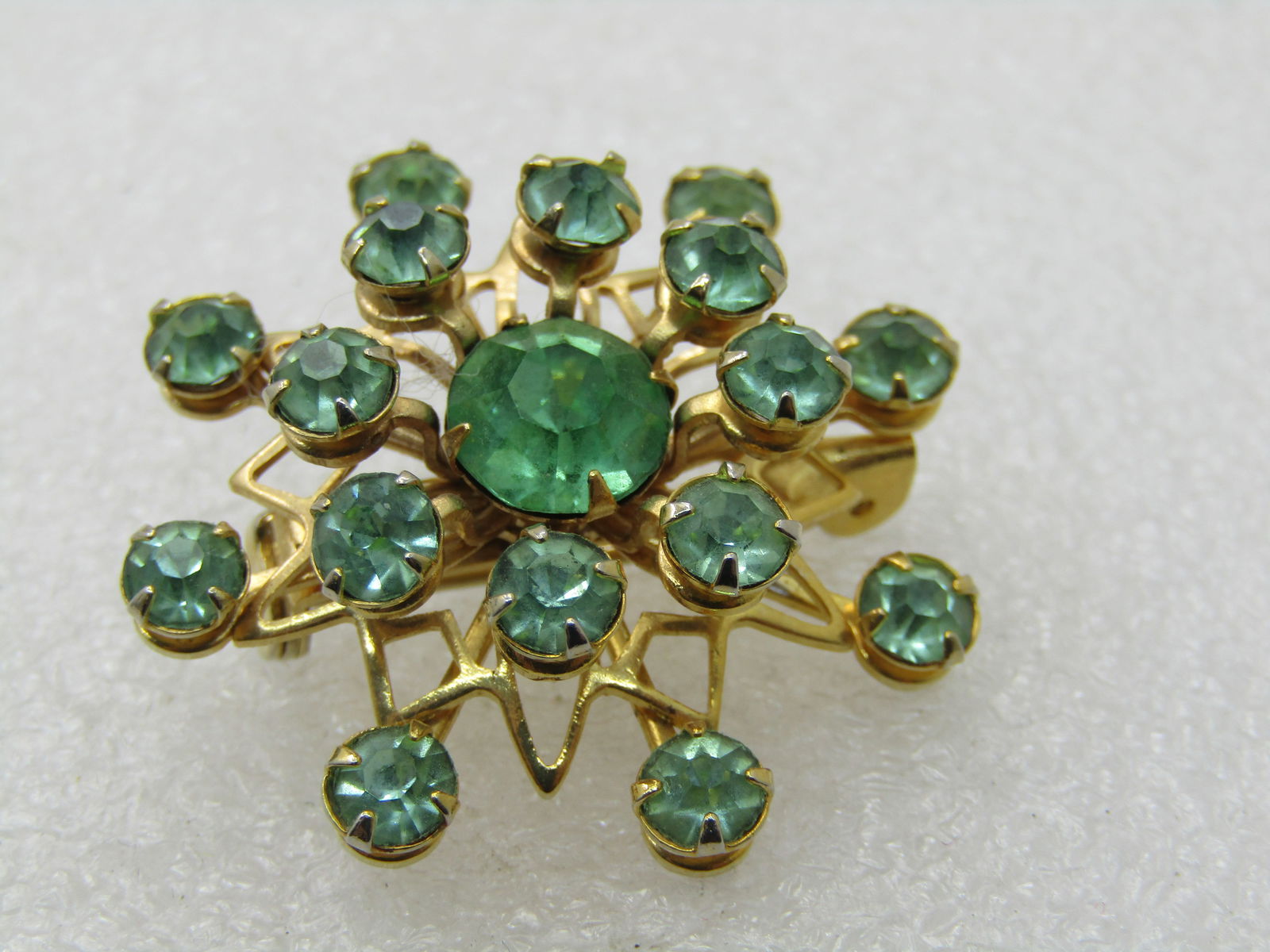 Vintage Green Rhinestone Brooch, Snowflake/Blossom, 1960's - 4