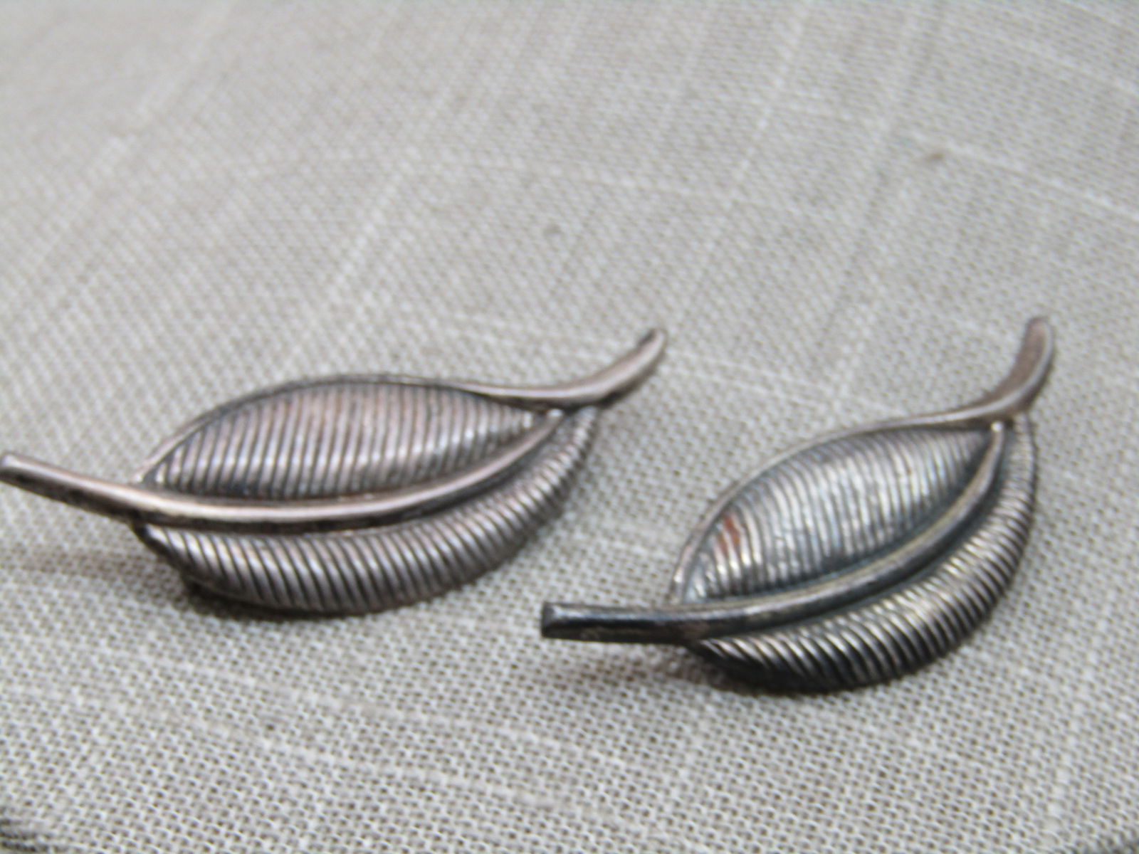 Vintage Jewelart Sterling Pair of Leaf Brooches, 2" by 3/4", 1960's (1 of 5)
