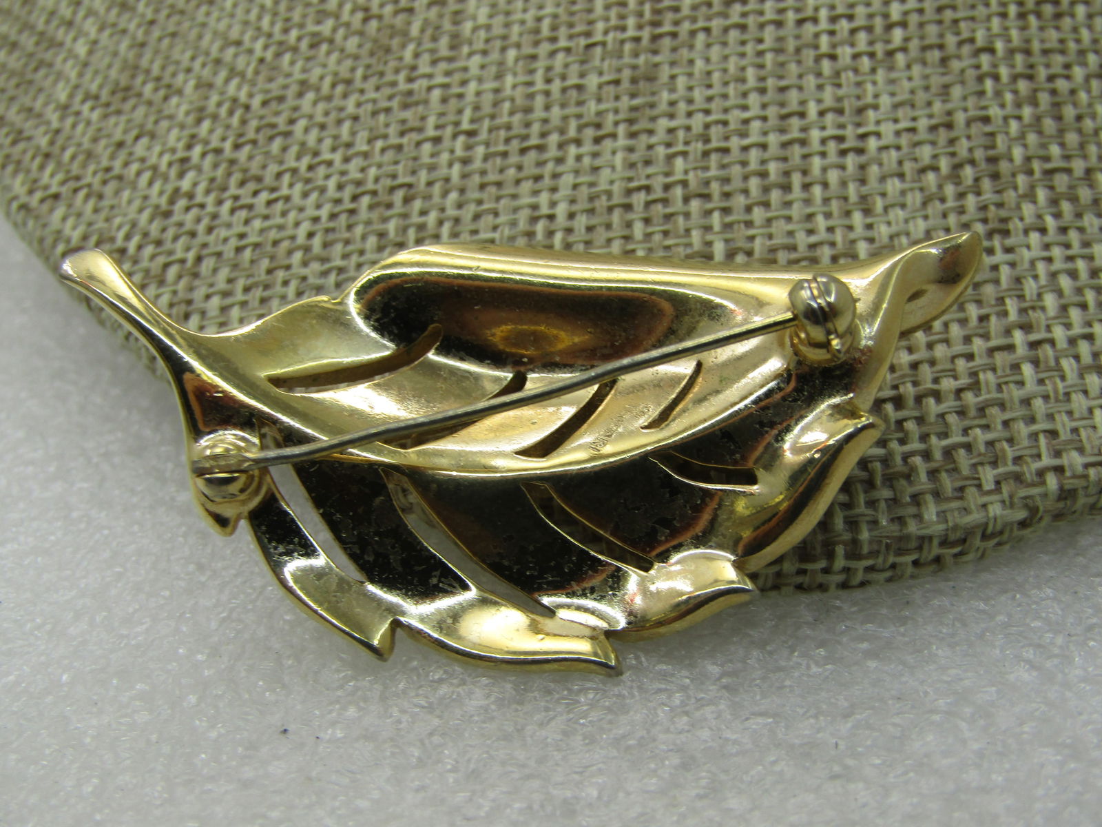 Vintage 1960's Leaf Brooch, Textured & Smooth, 2.25" - 5