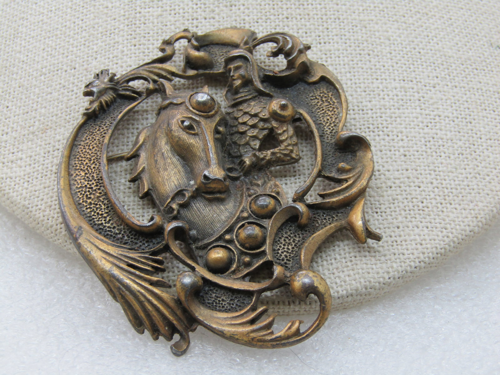 Vintage Brass Knight on Horse Framed Brooch, Medieval Themed, 2.75" (1 of 4)