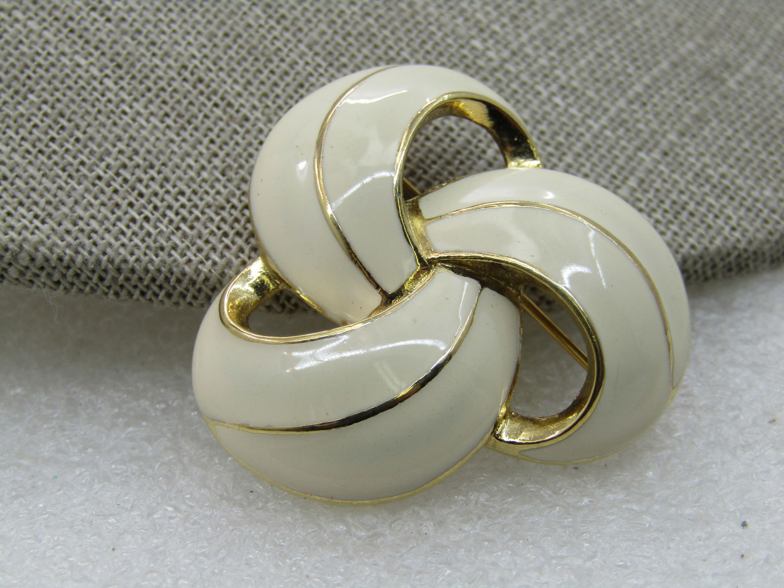 Vintage Faux Pearl Rhinestone Brooch, Aurora Borealis 1960's - 2