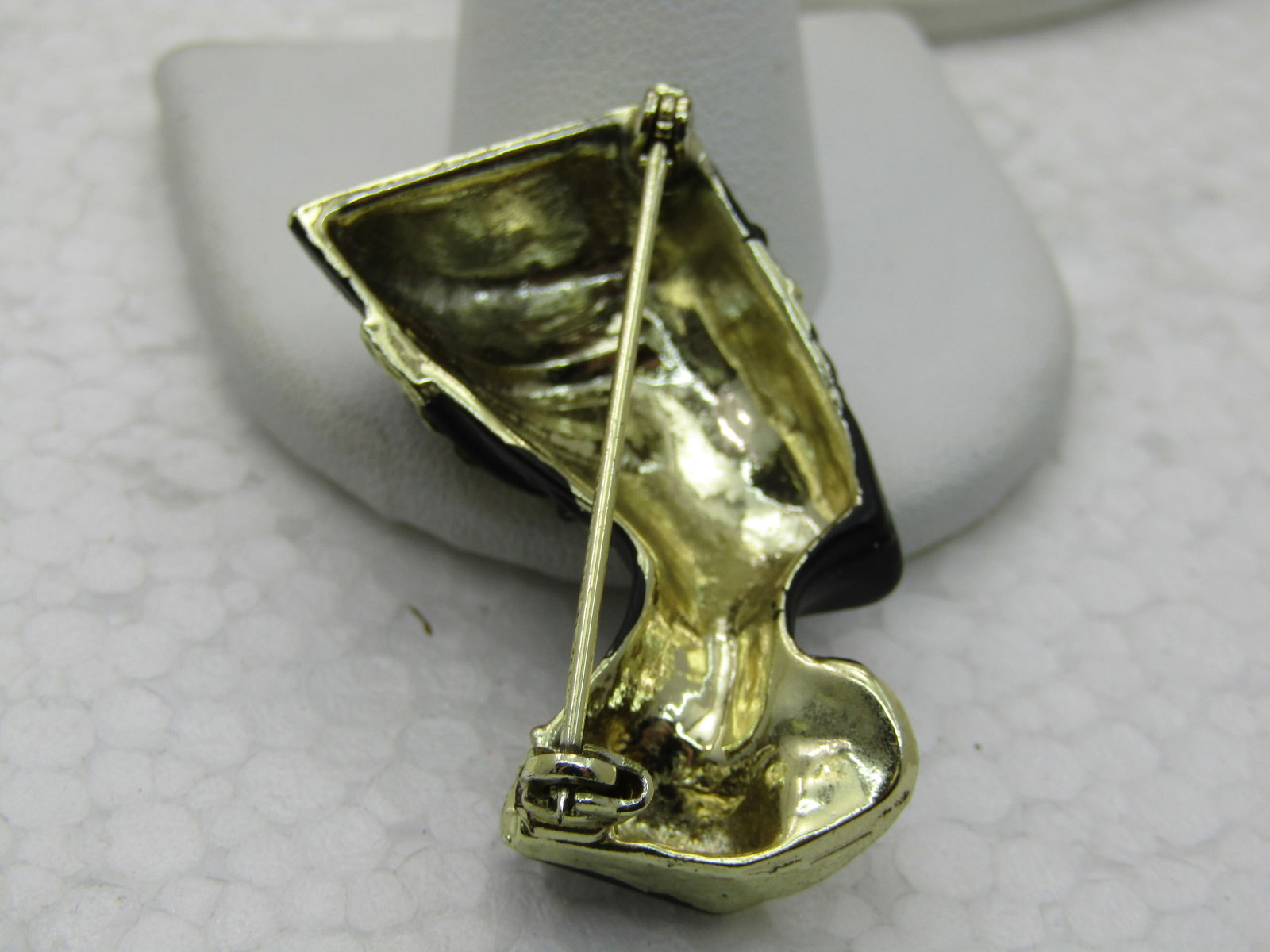 Vintage Egyptian Queen Nefrititi Brooch, Gold Tone and Black Enameling, 1-5/8" - 5
