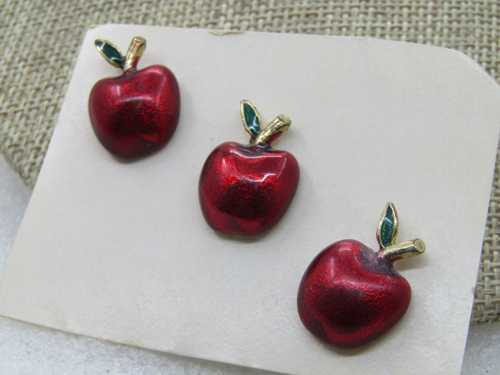 Vintage 3 Enameled Apple Tack Pins/Brooches, Suna Brothers, NY - 3