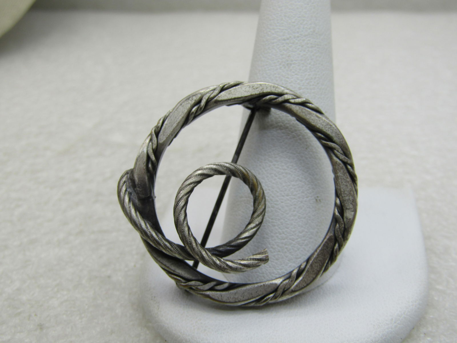 Vintage Burnished Sterling Circle Brooch, Coiled Accent 1.5" NL - 2