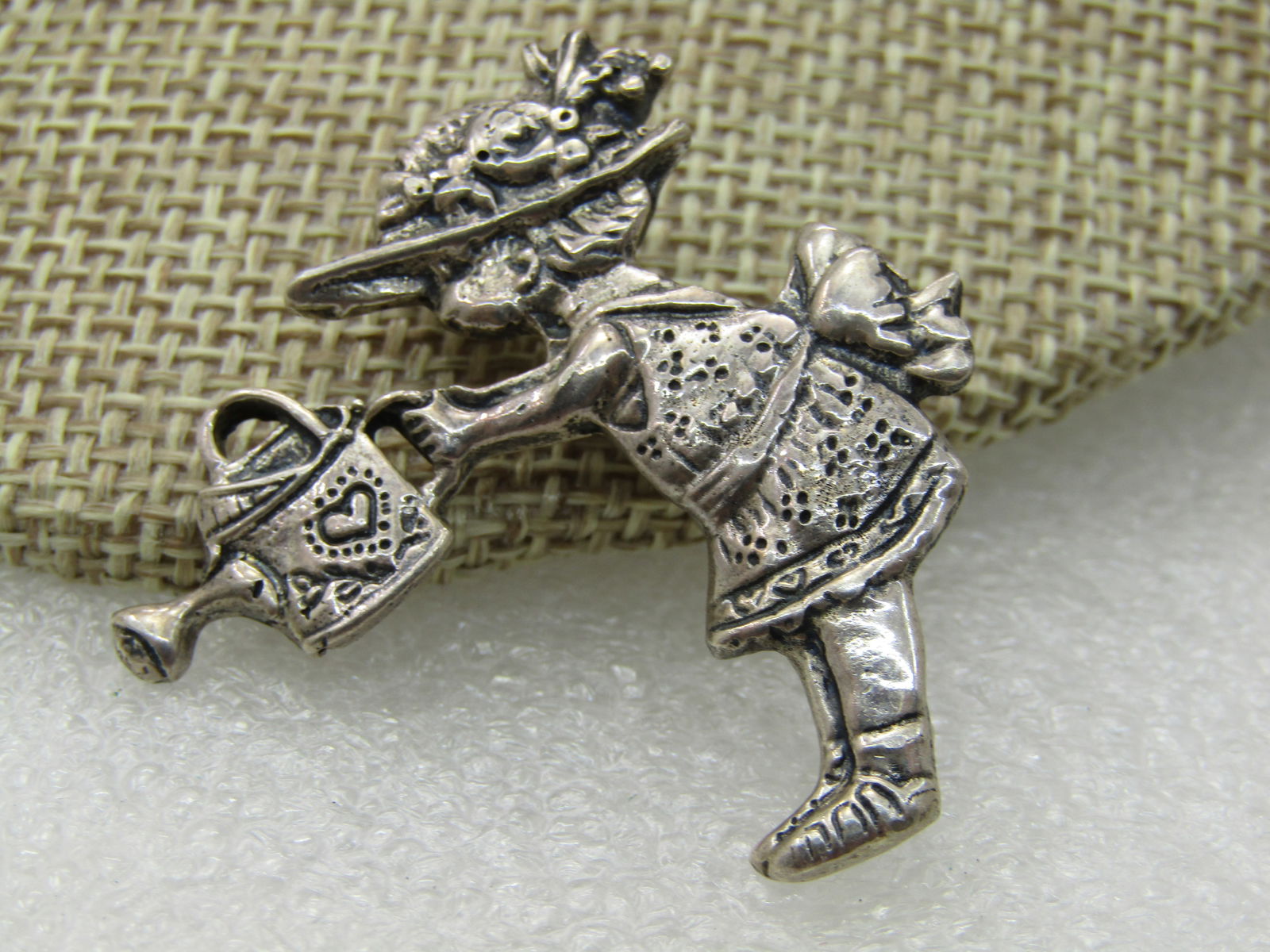 Vintage Sterling Mary Engelbreit Girl Watering Flowers Brooch, signed ME INK - 2