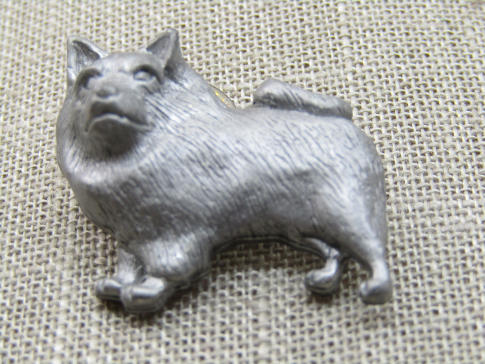 Vintage Pewter Husky/Keeshond Tack Pin/Brooch, 1.25" - 2