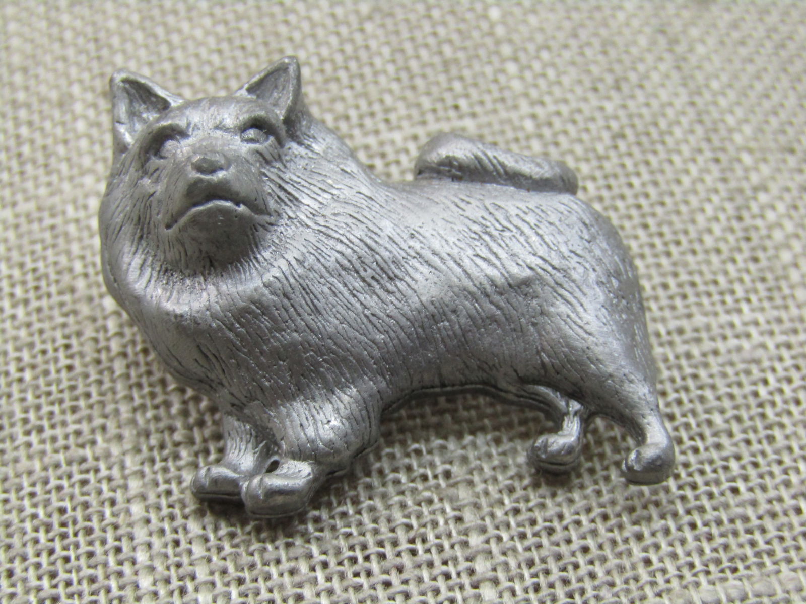 Vintage Pewter Husky/Keeshond Tack Pin/Brooch, 1.25" - 3