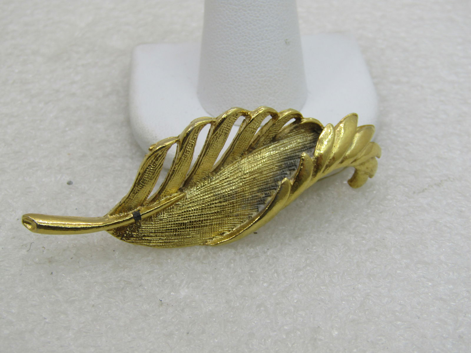 Vintage Gerry's Leaf Brooch, 1960's, 2.5" Long, NL (1 of 6)