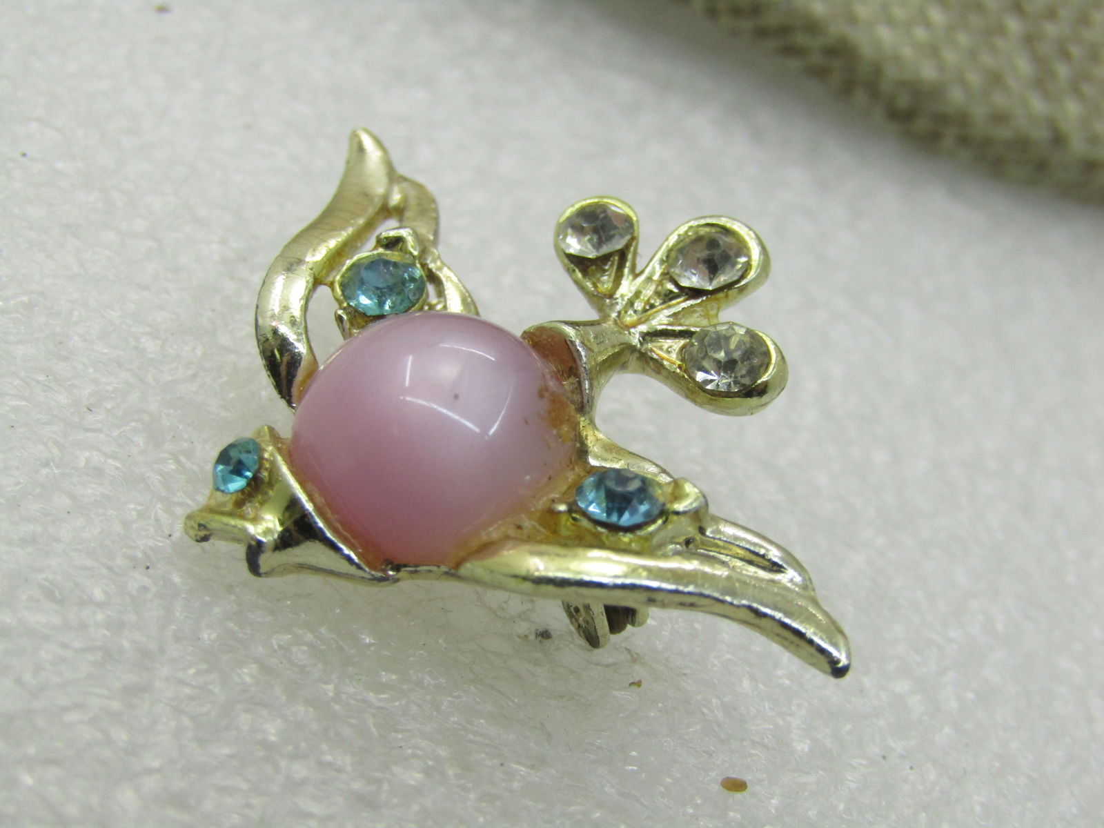 Vintage Pink Faux Moonstone & Rhinestone Bird Brooch, 1960's, 1.5" (1 of 5)