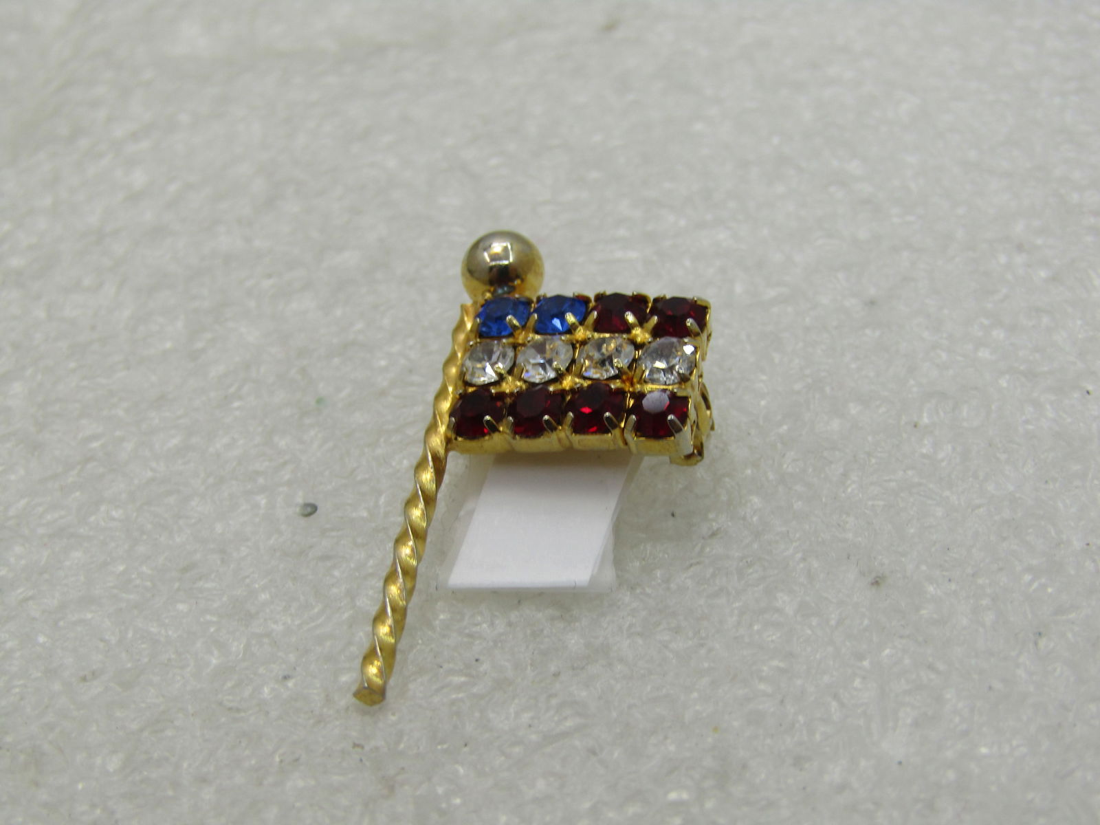 U.S.A. Rhinestone Flag Brooch, Red, White, Blue, Gold Tone (1 of 4)