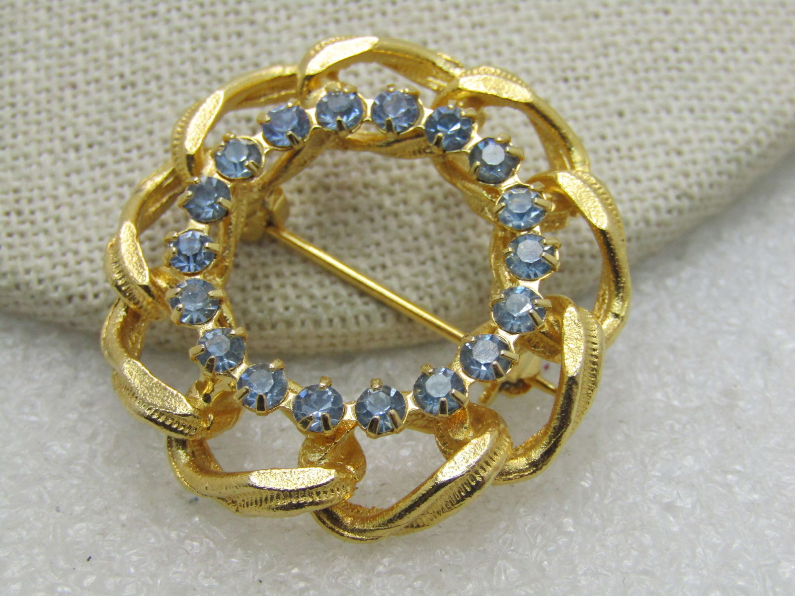 Vintage Blue Rhinestone Curb Link Circle Brooch, Gold Tone, 1.25", 1960's-1970's - 2
