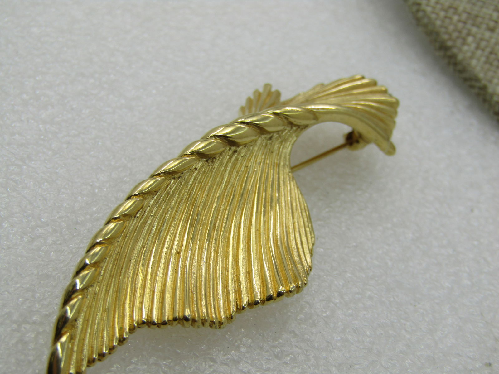 Vintage Monet Stylized Leaf Brooch, 1960's, Gold Tone 3" - 5
