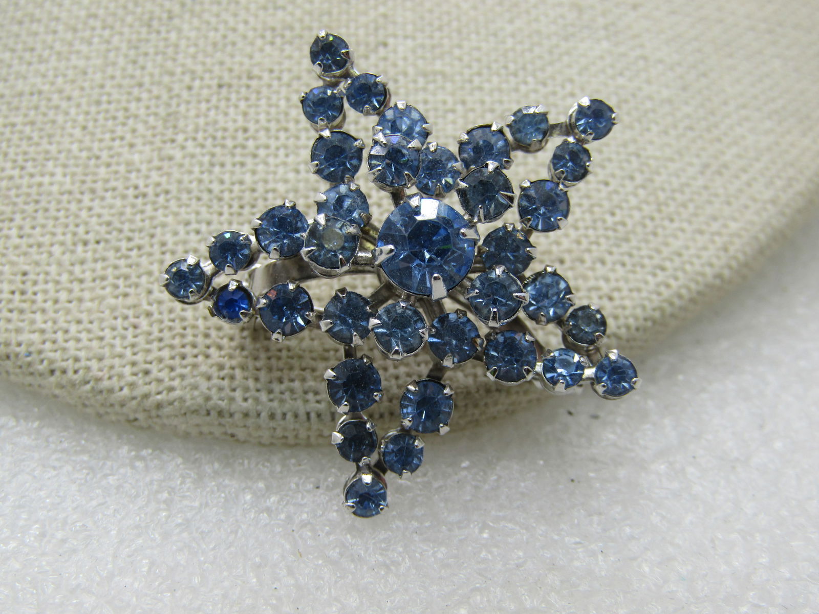 Vintage Blue Rhinestone Tiered Star Brooch, 1.5" - 2