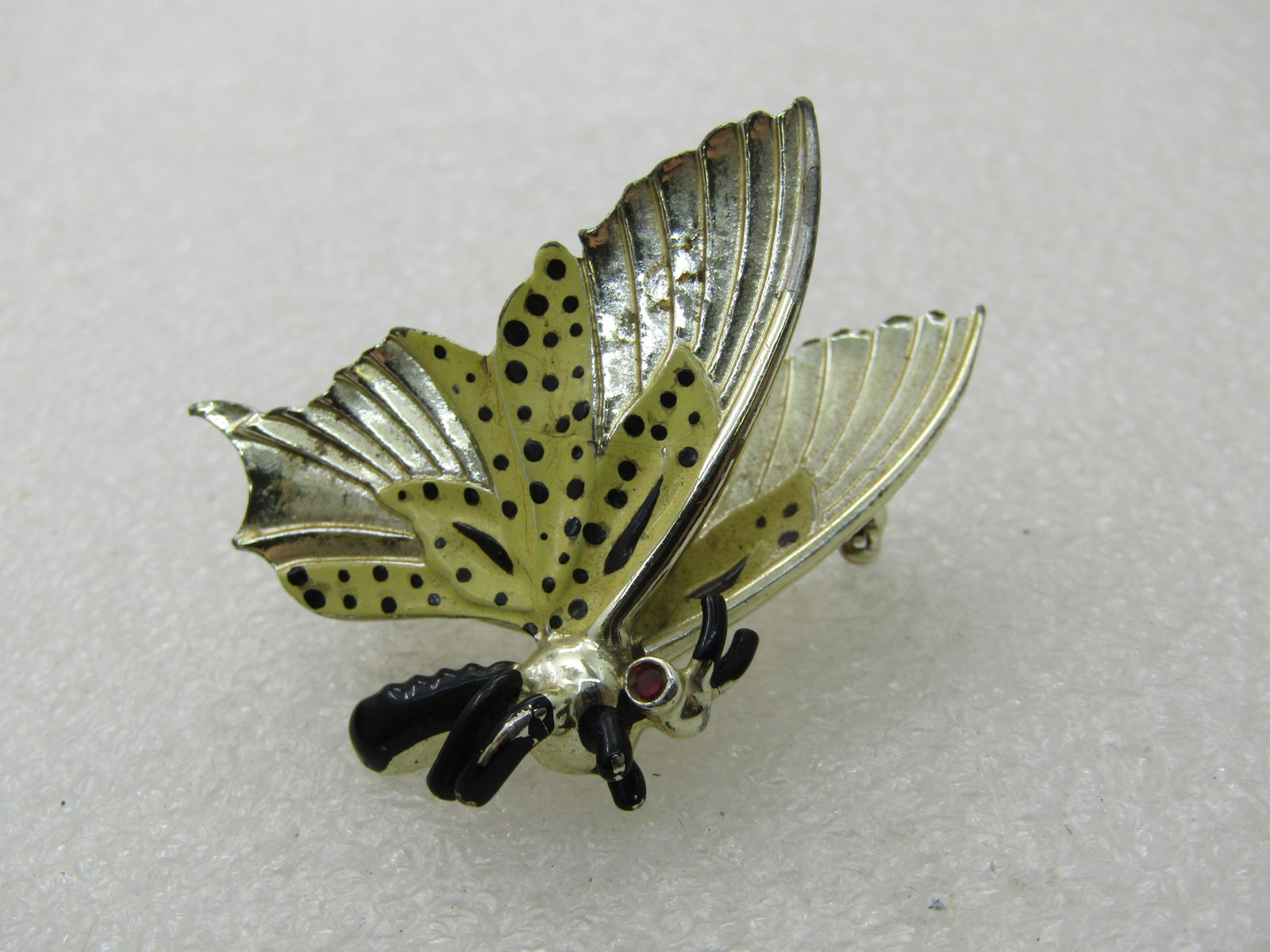 Vintage Enameled 3D Butterfly Brooch, Yellow/Black, 1960's - 5