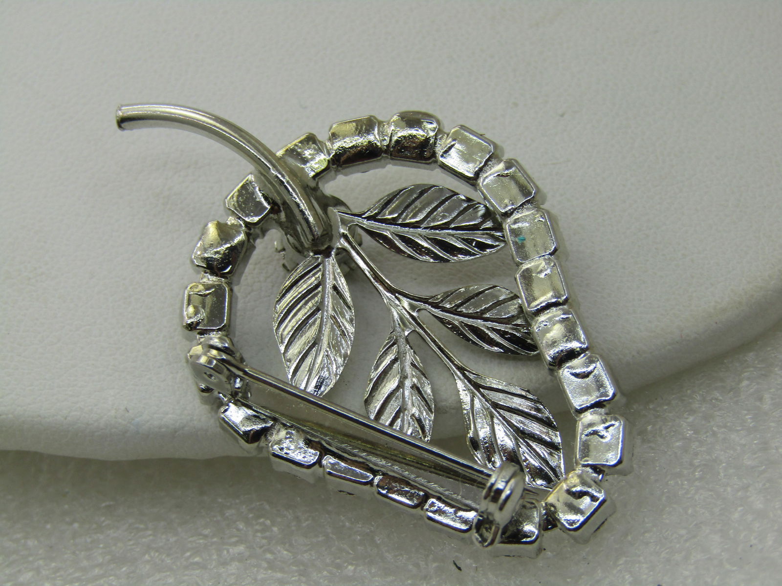 Vintage Rhinestone Pear-Shaped Brooch with Leaves, 1960's, Silver tone, 2" - 4