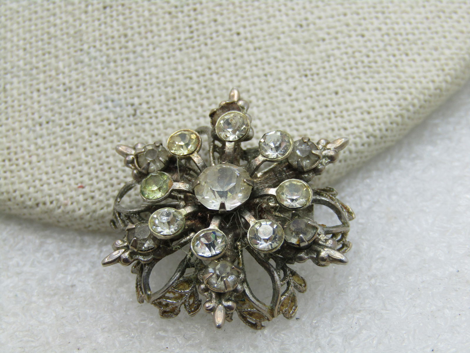 Vintage Tiered Rhinestone Brooch, Snowflake/Star, Filigree, 1-1/8" (1 of 6)
