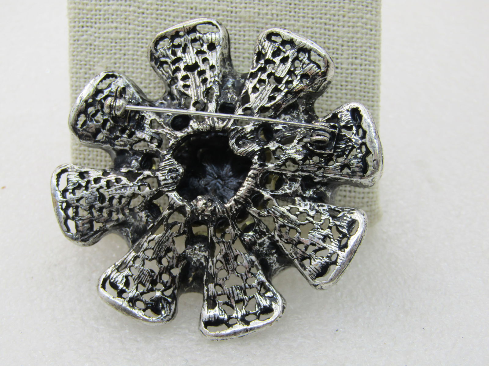 Vintage Rhinestone Filigree Lacy Brooch, Black Washed Metal, 1980's. - 6