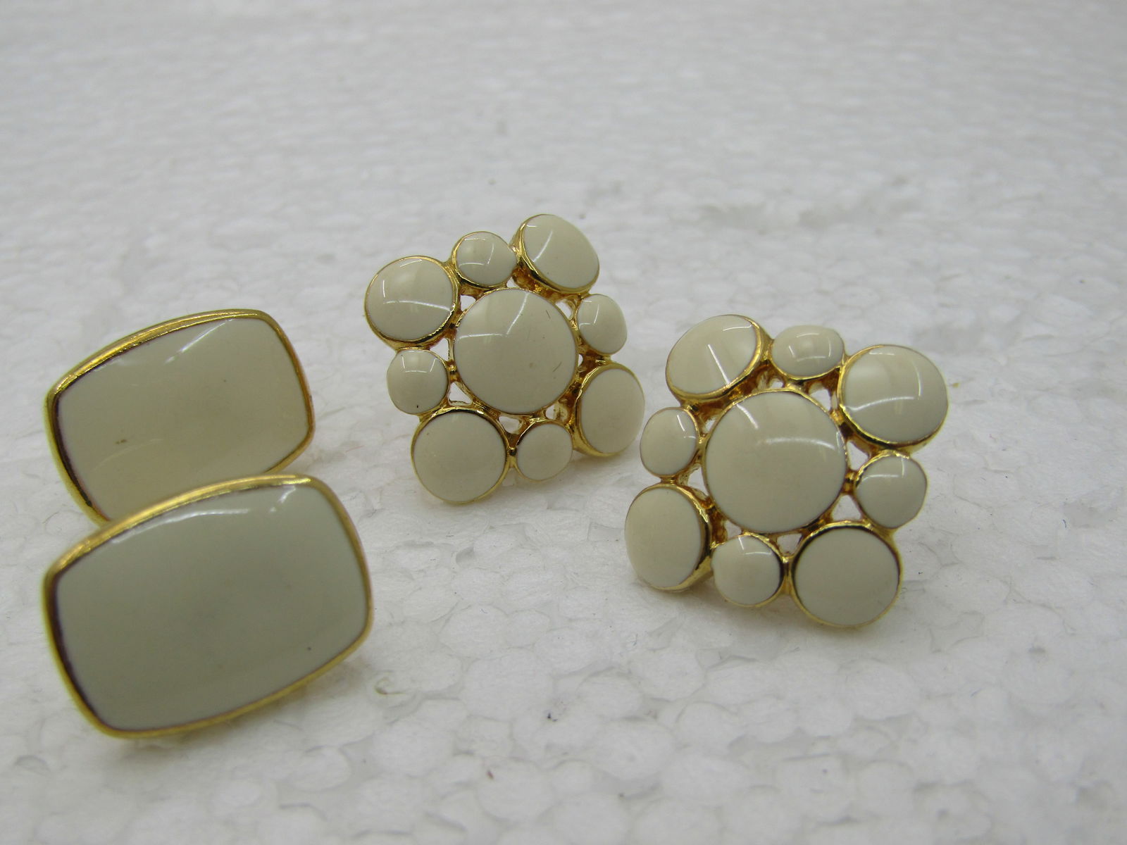 Vintage Napier Faux Pearl Brooch, Piereced Earrings with Extra Earrings, Gold Tone - 4