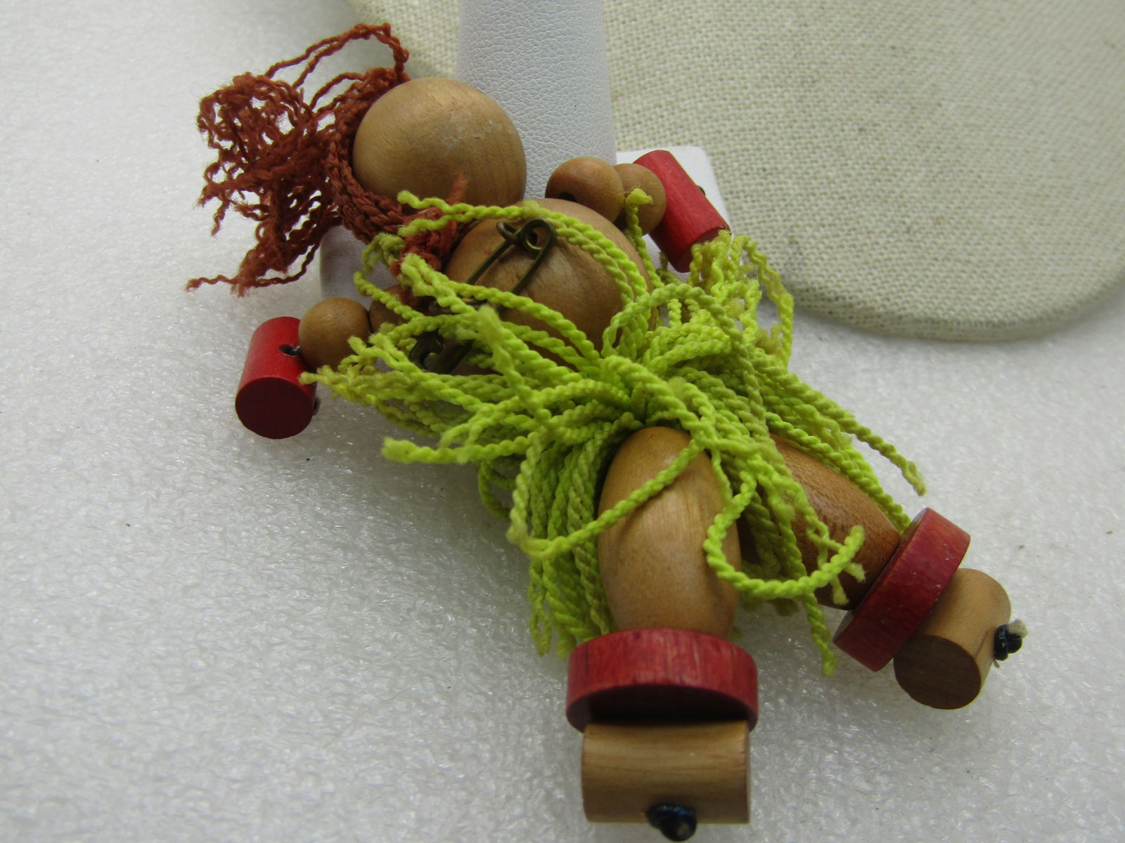 Vintage Wooden Island Hula Girl Doll Brooch, Hand Made - 4