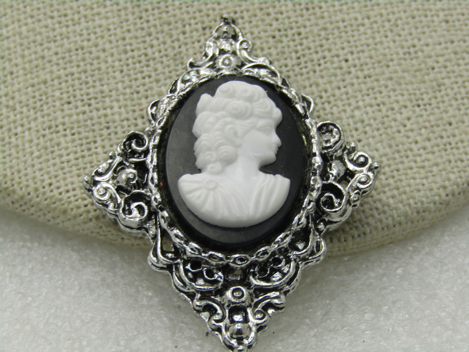 Vintage Black & White Pointed Cameo Brooch, Silver Tone, 2" - 3
