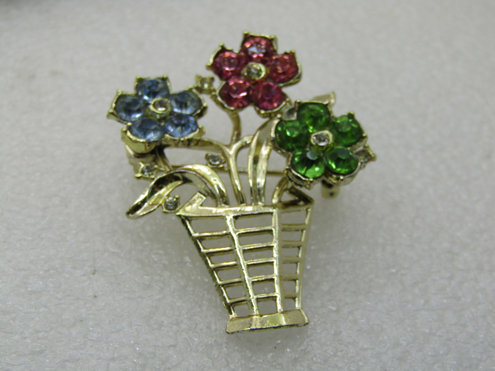 Vintage Rhinestone Floral Basket Brooch, 1.75" Tall, Gold Tone - 5