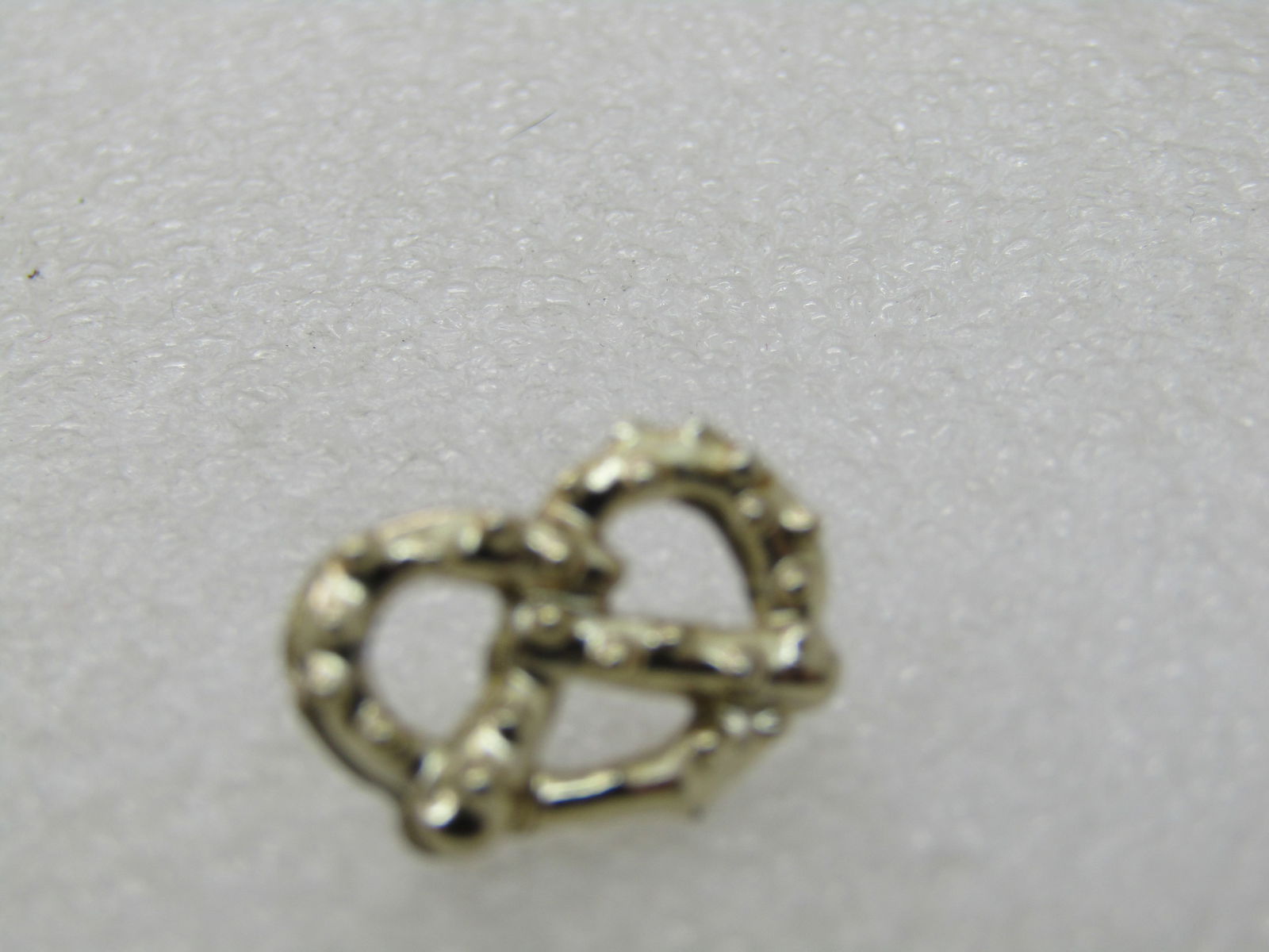 Vintage Salted Pretzel Tack Brooch/Pin, 3/4" - 3